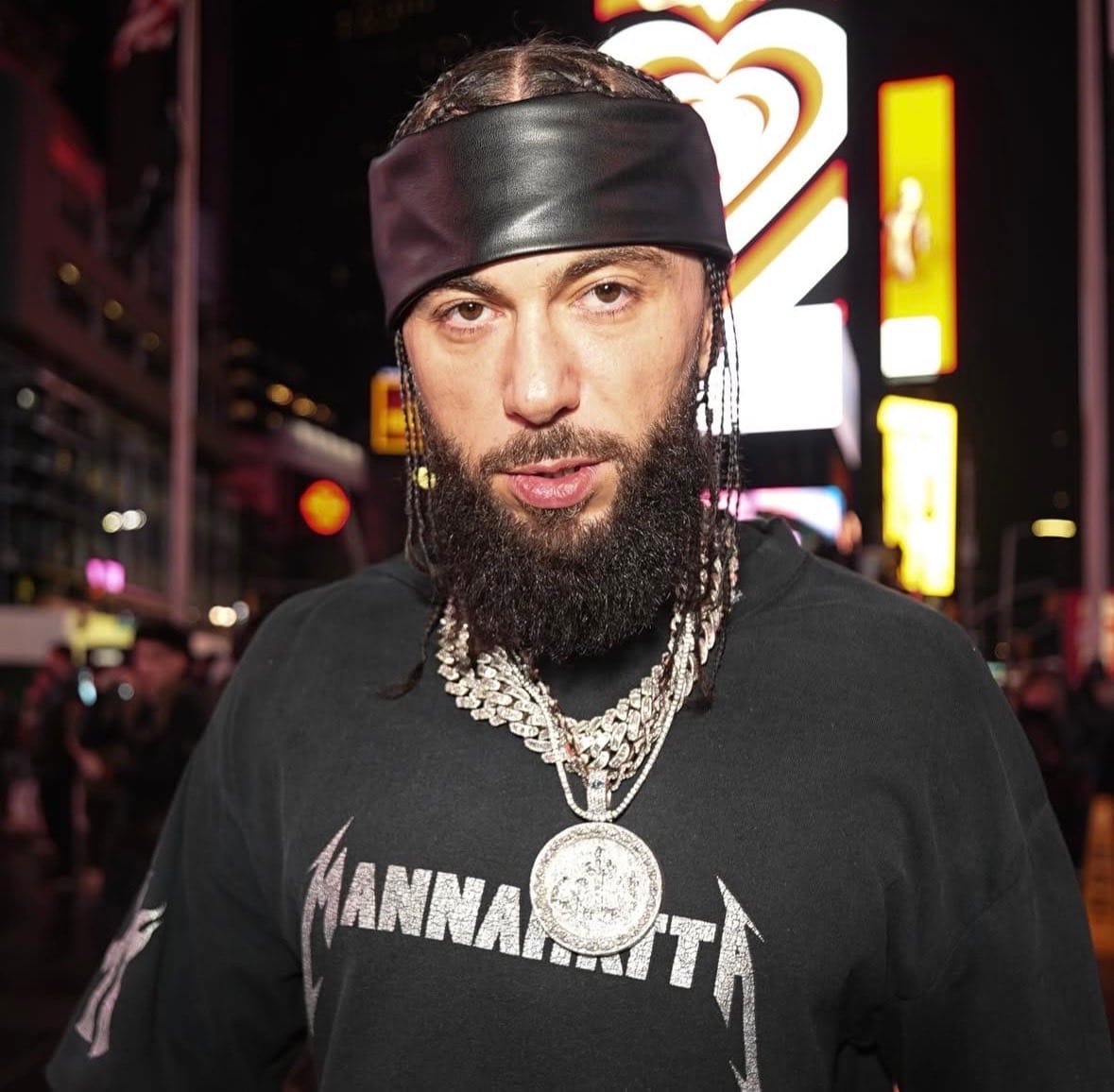 Malik Montana i Young Leosia razem
Malik Montana Young Leosia relacja
Malik Montana FREAK o czym jest
Young Leosia baddie era Malik Montana
Malik Montana nowa piosenka 2026
FREAK Malik Montana Young Leosia tekst
Malik Montana Young Leosia czy są razem
Malik Montana FREAK premiera