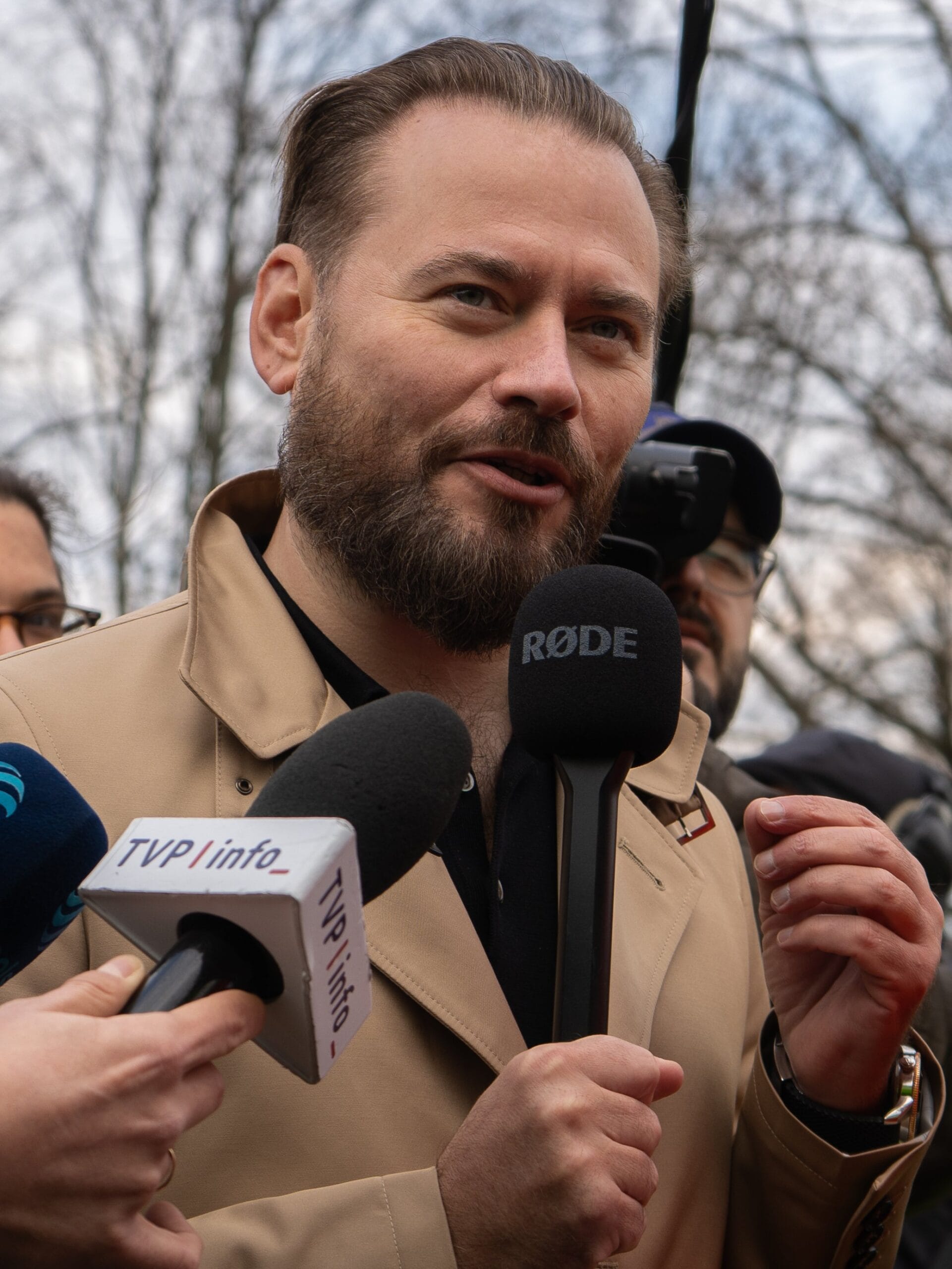 Kanał Zero TV wchodzi do telewizji. Krzysztof Stanowski trafi do milionów Polaków 2 Kanał Zero Polsat Box
Kanał Zero numer 0
Kanał Zero na pilocie
Krzysztof Stanowski Kanał Zero