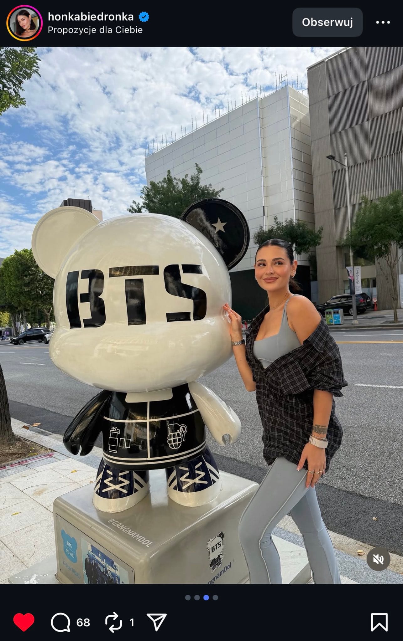 Honorata Skarbek oskarżona o stalking
Honorata Skarbek odpowiada na zarzuty
Honorata Skarbek a fani BTS
