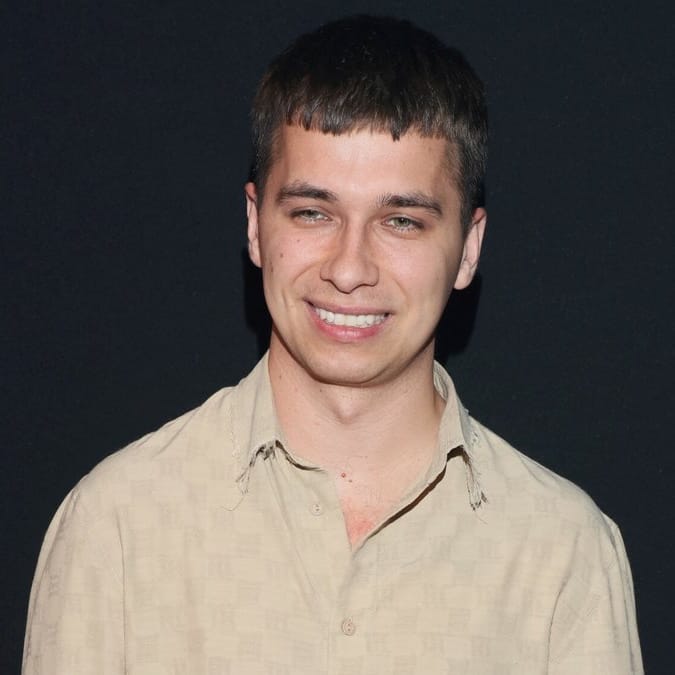 Ile Friz pobiera procent od influencerów? Liczba zwala z nóg 6 Karol Wiśniewski
Ekipa Friza
Genzie
influencerzy Friza